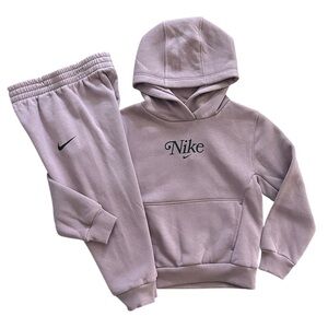 *New* Nike Light Purple Logo Hoodie And Jogger Pants Set Girls Size 4T
